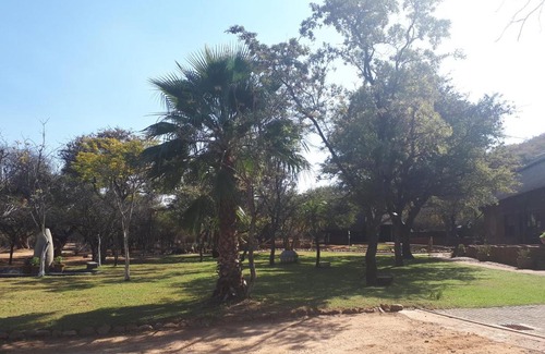 Ephraim Mogale Cabin | KweKwe Private Game Lodge