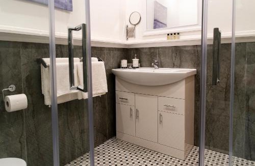 Kylemore Apartment | Kylemore House boutique apartments - Fishermans Perch