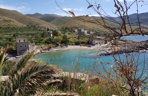 Alika House | Kyparissos blue stonehouse