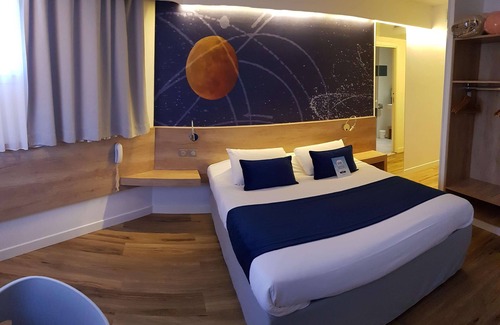 Lunel Hotel | Kyriad Montpellier Est - Lunel