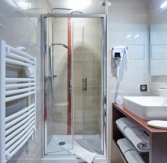Bouaye Hotel | Kyriad Nantes Sud - Bouaye Aéroport