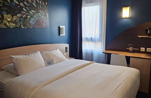 Souche Hotel | Kyriad NIORT - Espace Mendes-France