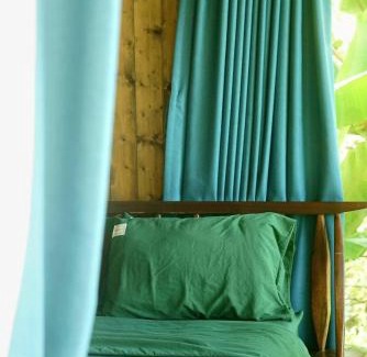 Dien Khanh Ski Chalet | Làng Nhỏ - Hồ Láng Nhớt Resort with Nature Life