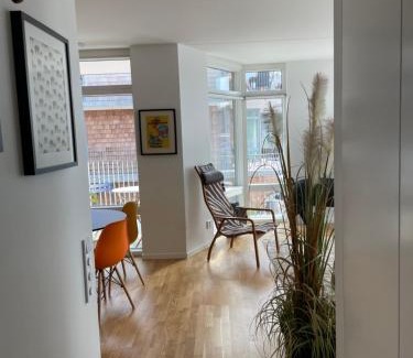 Aahus Apartment | Lägenhet på stranden i Åhus med havsutsikt och bastu samt relax