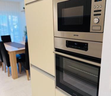Siofok-Szabadifurdo Apartment | Léda Apartmanok 1-2 Siófok Aranypart