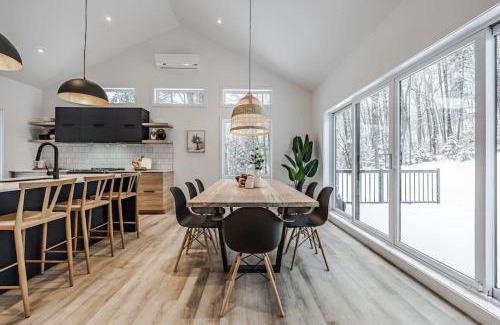 Argenteuil Regional County Municipality Ski Chalet | Légendaire Private Hot Tub Game room
