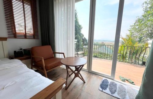 Di Linh Hotel | Lê Đinh’s House