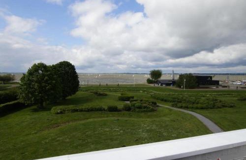 Lembruch House | Lüttke Juwel, Ferienwohnung mit traumhaftem Seeblick