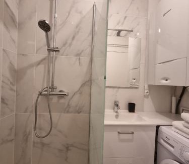 Chinon Apartment | L'échappée moderne