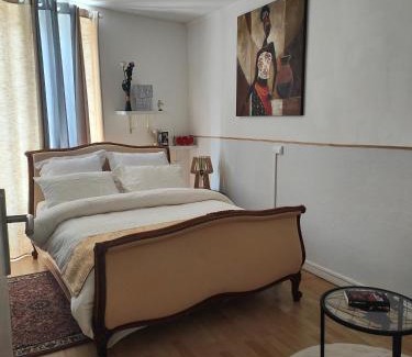 Villedieu-les-Poeles Apartment | L'Écrin Appart