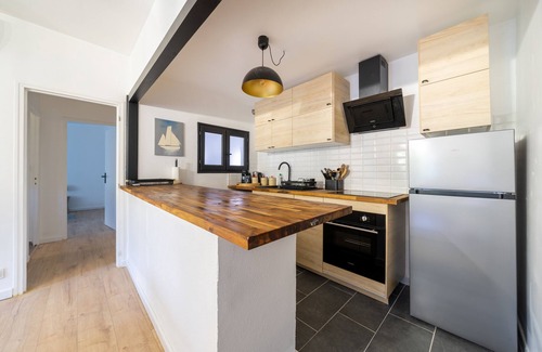 Beaucaire Apartment | L'Écrin de Beaucaire - Climatisé, à 30 min d'Arles