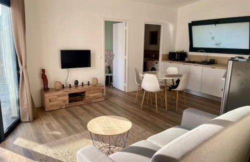 Etang Sale Les Bains Apartment | L'écrin salé