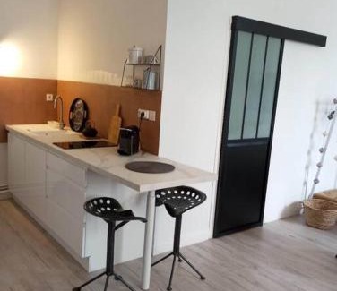 Montcuq Apartment | L'édredon de Joséphine