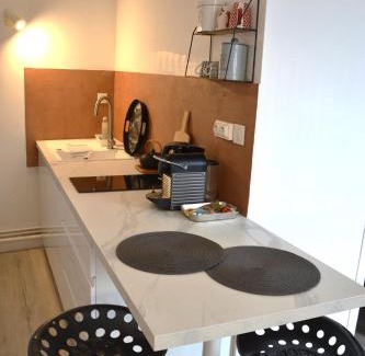 Montcuq Apartment | L'édredon de Joséphine