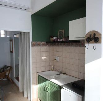 Roquemaure Apartment | L'étape Bessièraine: Toulouse, Albi et Montauban