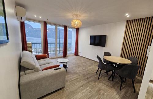 Tresserve Apartment | L'ÉTOILE AZ - vue lac - Sauna privé