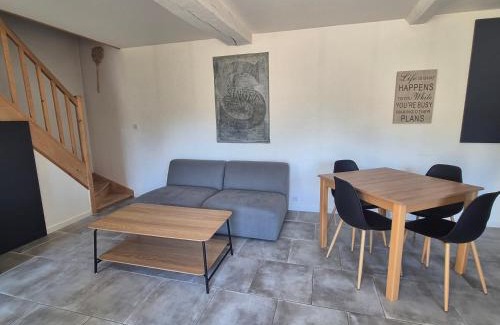 Sainte-Genevieve-les-Gasny Apartment | L'Abaca 25