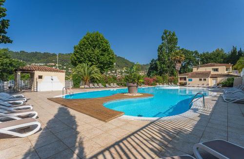 Sollies-Toucas House | L’Abiho - Chalet climatisé avec piscine