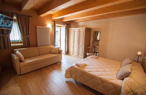 Pietraporzio House | L'Abrì Affittacamere