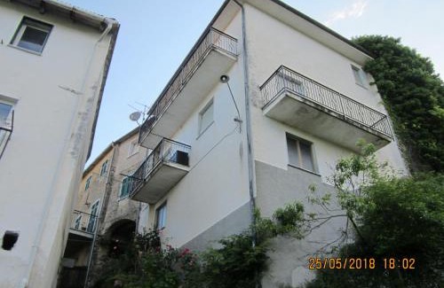 Borghetto di Vara House | L'AGOrà - Ca' du punte