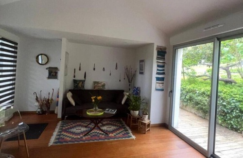 Amboise Bed & Breakfast | L' Aile Ysée, a welcoming bed and breakfast in the center of the Loire castles.