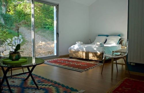 Amboise Bed & Breakfast | L' Aile Ysée, a welcoming bed and breakfast in the center of the Loire castles.