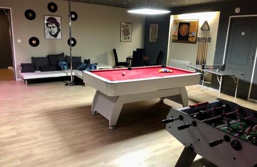 Montauban Apartment | L'alcôve du 510 - Spa - chambre romantique - sauna - salle de jeux
