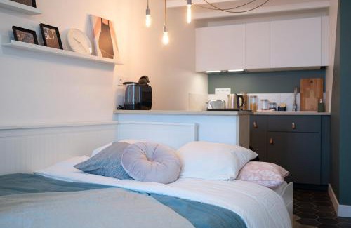 Pont-du-Chateau Apartment | L'Alcove du Pont
