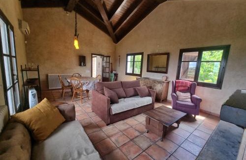 Vallgorguina Ski Chalet | L'AMAGATALL DEL MONTNEGRE