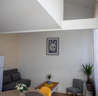 Centre Ville Apartment | L'Amsterdam - Duplex trés calme au dernier étage