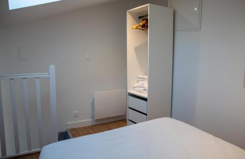 Centre Ville Apartment | L'Amsterdam - Duplex trés calme au dernier étage