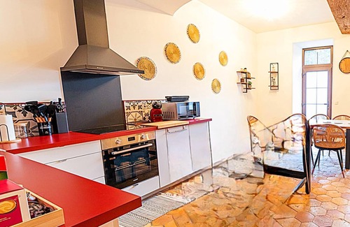 Beaumont-les-Autels House | l'Ancestral character house