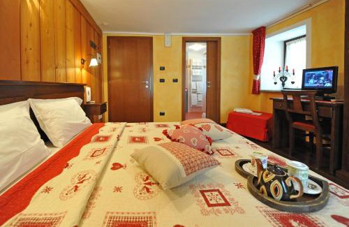 Valtournenche Bed & Breakfast | L'Ancien Paquier Chambre D'Hotes