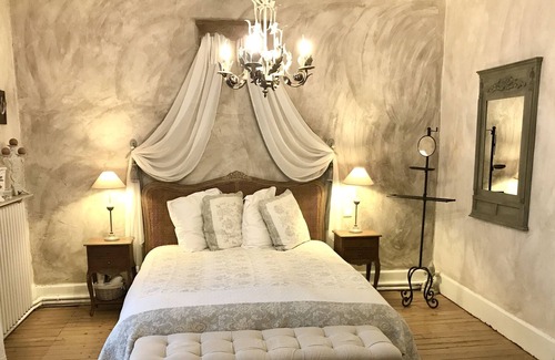 Langeais House | L'Ange est rêveur