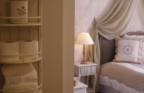 Langeais House | L'Ange est rêveur