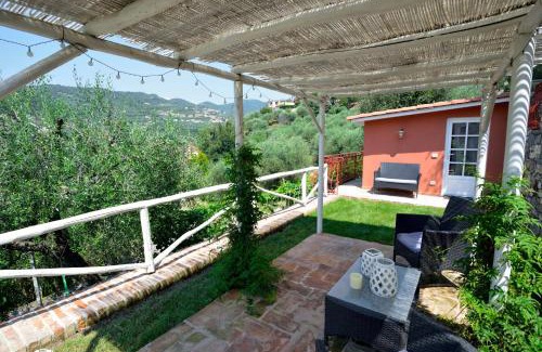 Diano Castello House | L'angolo di Paradiso