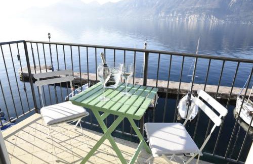 Brenzone sul Garda Apartment | l'angolo sul porto