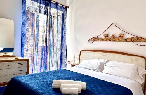 Santo Stefano di Camastra Apartment | L'Antico Palazzo