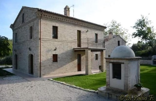 Monsampietro Morico Bed & Breakfast | L' Antico Pozzo Country House