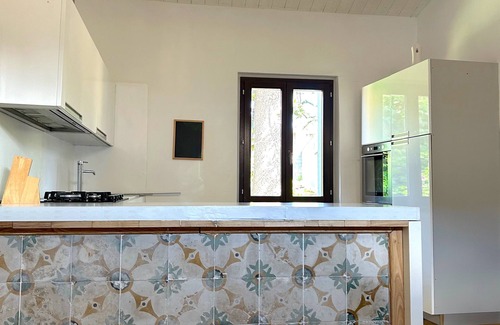 Riola Sardo House | L'araucaria Guest House