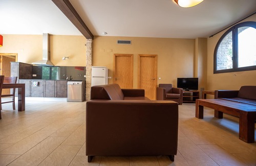 Fares Apartment | L'Arcada de Fares