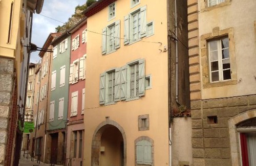 Foix Bed & Breakfast | l'Arche des Chapeliers