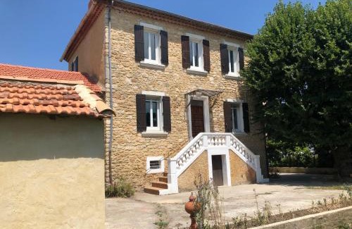 Pont-Saint-Esprit House | L'Ardeche en Provence avec jardin ombragé