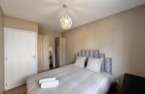 Saint-Mars-d'Outille House | L'Art-Monie - Circuit des 24H - Parking - 6p