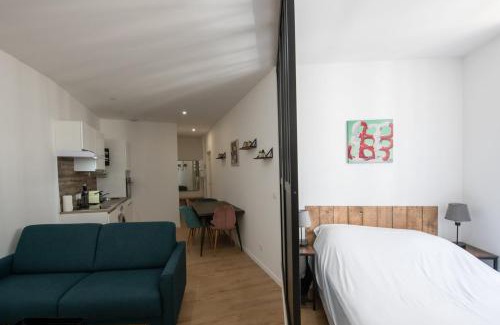 Vaise Apartment | L'Arty - Très joli studio moderne place Valmy