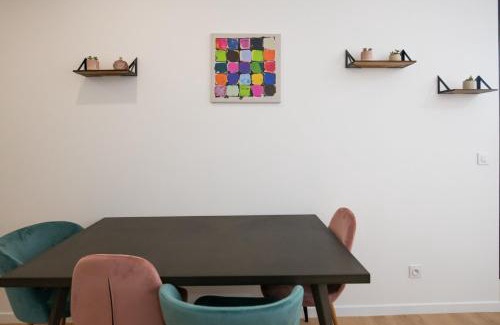 Vaise Apartment | L'Arty - Très joli studio moderne place Valmy