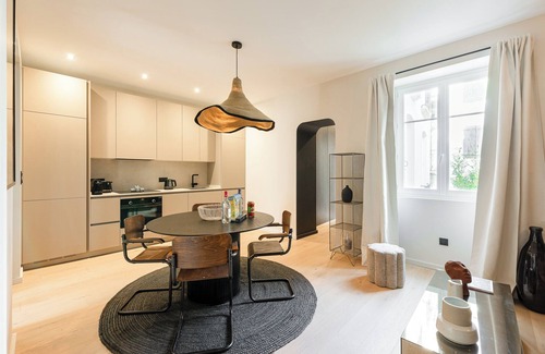 Biarritz City Centre Apartment | L'ATELIER 2 - Vintage KEYWEEK downtown, Biarritz Centre