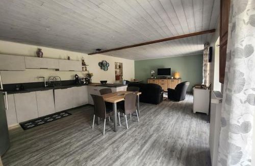 Mazeyrolles House | L'atelier de Pépé