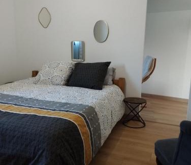 La Roque-sur-Ceze Apartment | L'ATELIER DES REVES (gites des oliviers)