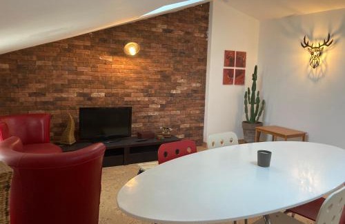 Chalons-en-Champagne Apartment | L'atelier du faubourg